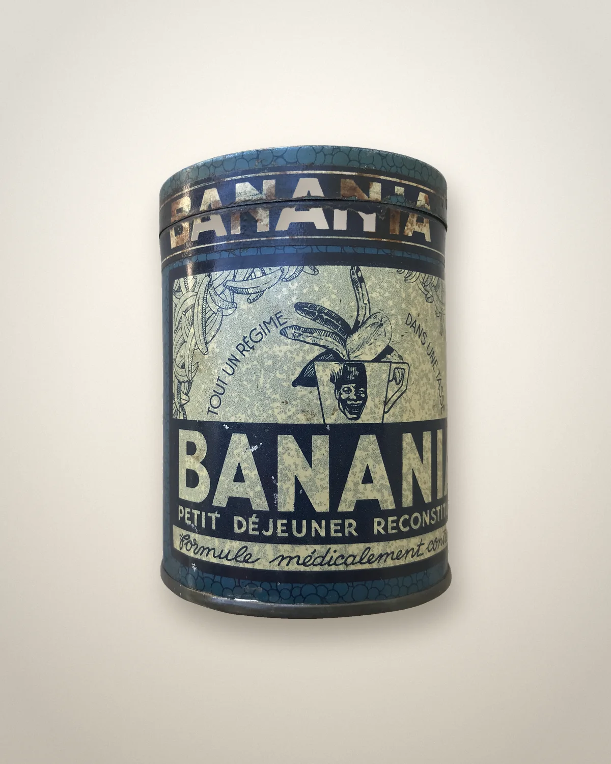 Boîte métal Banania, vue studio