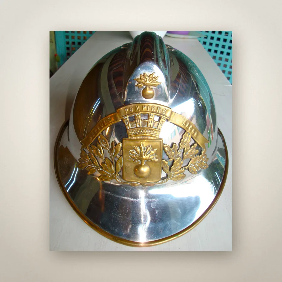 Casque de pompier de Mâcon, 1980
