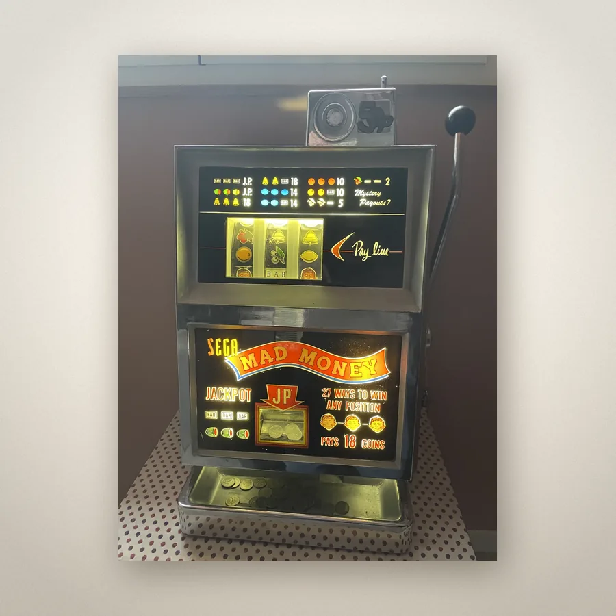 Machine à sous Sega « Mad Money »