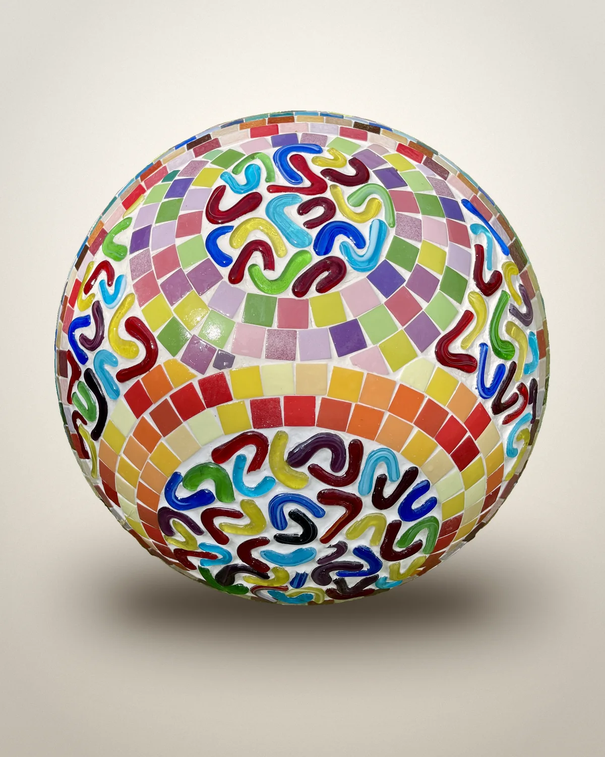 Boule mosaïque n°2, vue studio