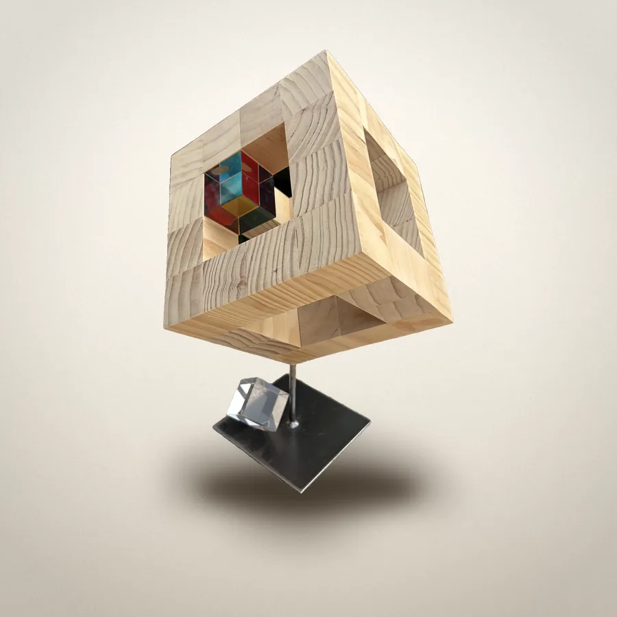 Cube et cube, Bois, socle acier · H 44 cm