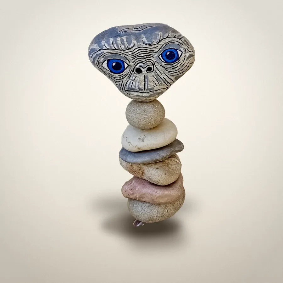 E.T., Galets empilés